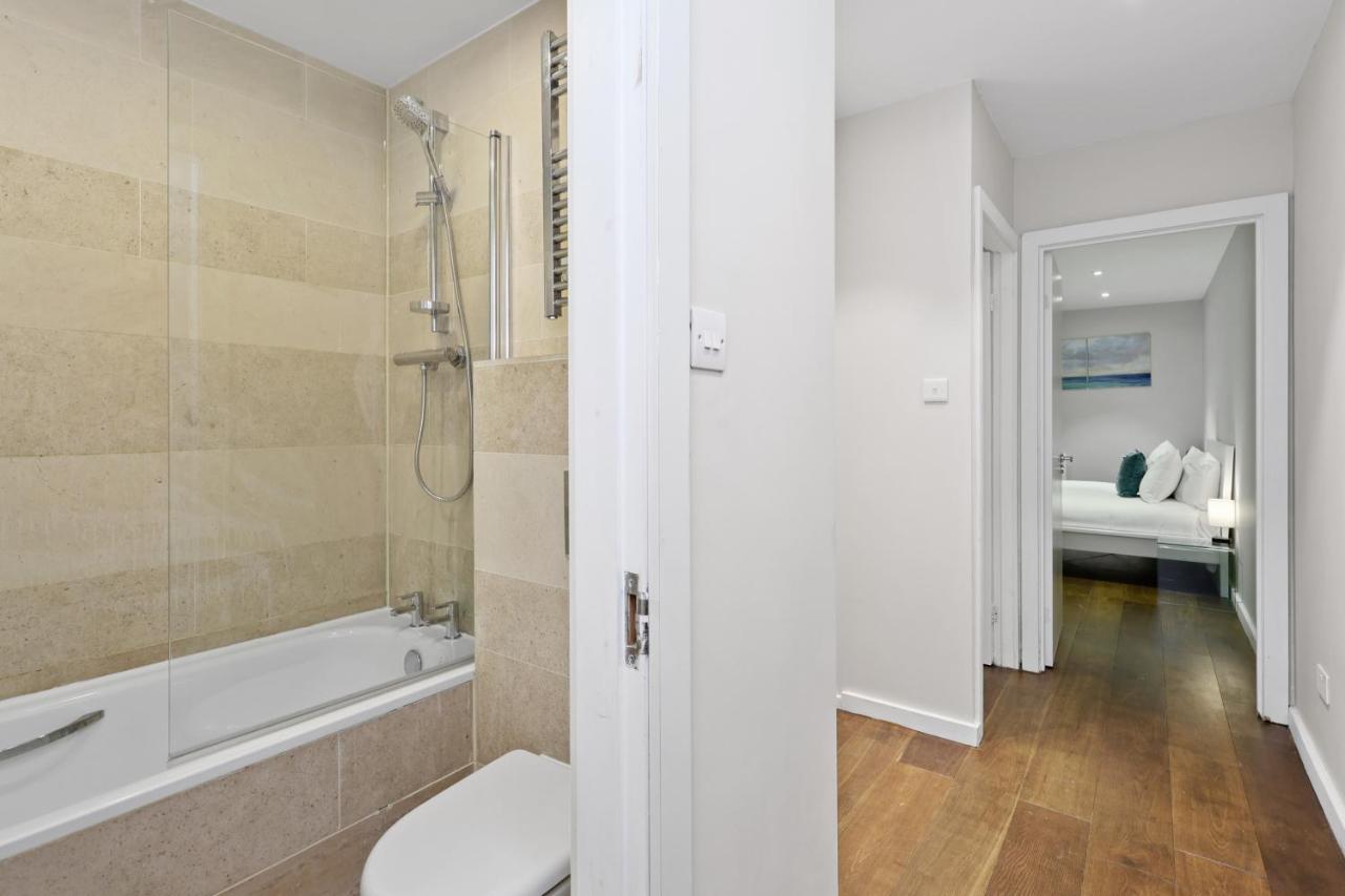 Spacious 1 Bedroom Flat Londen Buitenkant foto