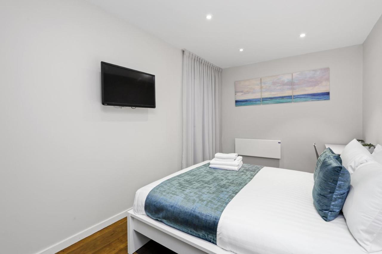 Spacious 1 Bedroom Flat Londen Buitenkant foto